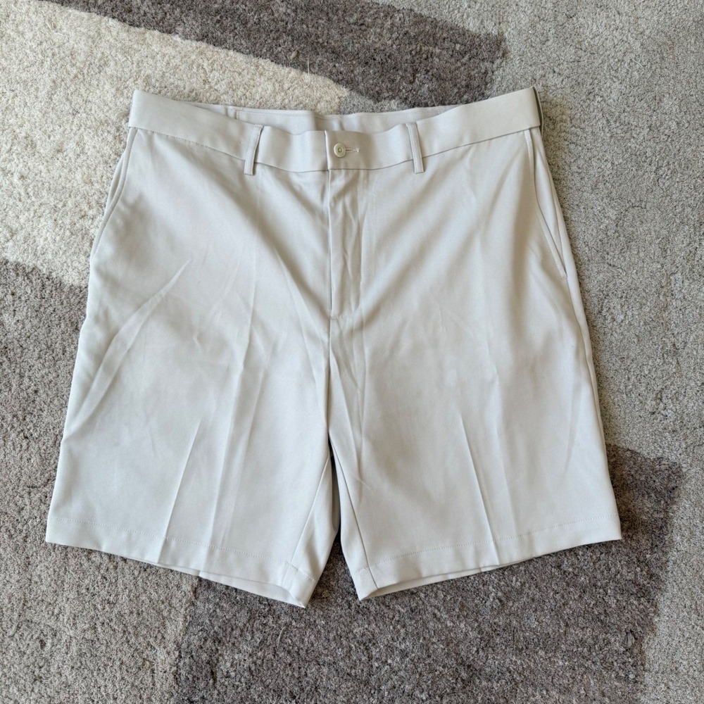 PGA Tour Mens Golf Shorts Tan Khaki Flat Front Performance Size 38‎ SU32320